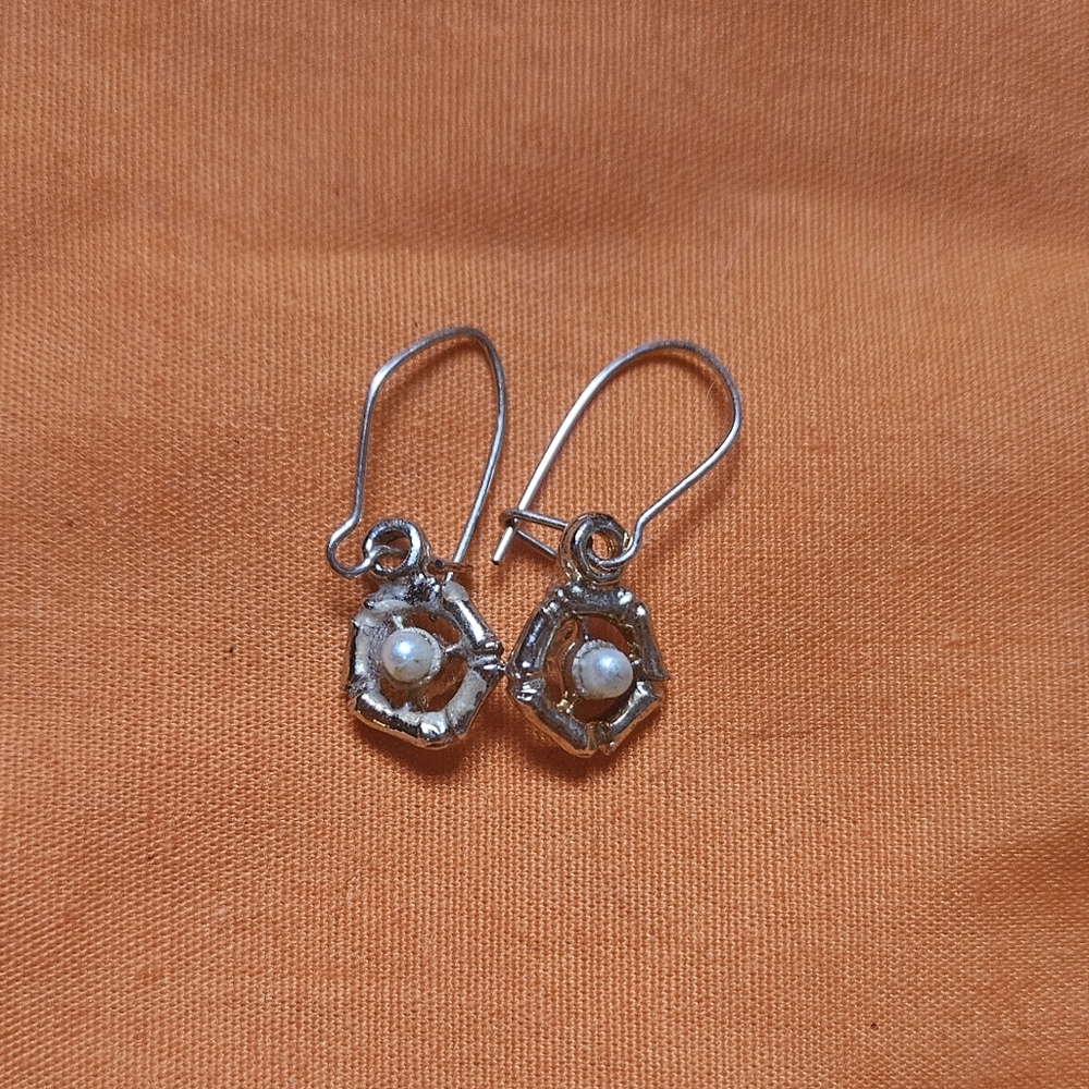 Elegant Gold Pearl Earrings
